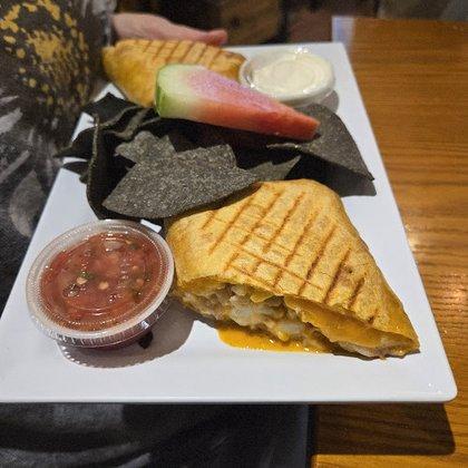 Mango Bistro