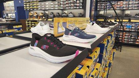 SKECHERS Warehouse Outlet
