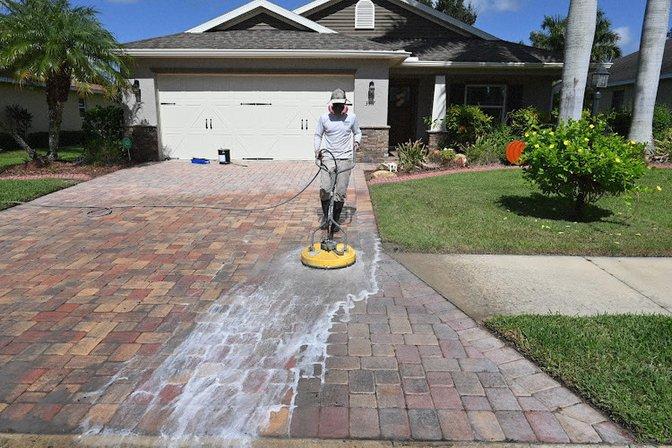 Aqua Pressure Washing and Paver Sealing