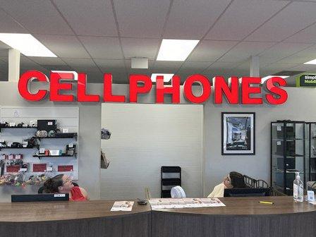 Warehouse Wireless Cell Phone Store