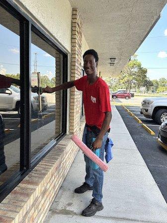 Fish Window Cleaning