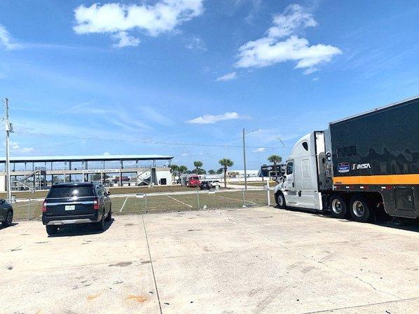 H & S Truck Repair Shop