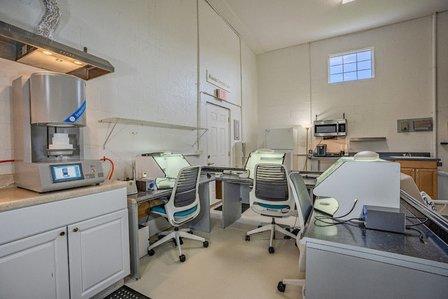 Russo Dental Laboratory