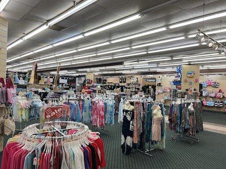 Bargain World West 192