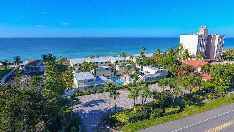 LaPlaya Condominiums