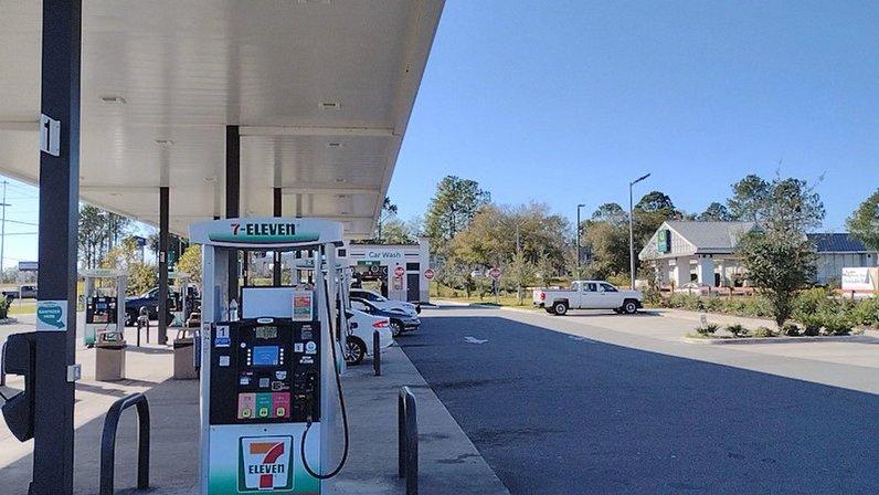 7-Eleven