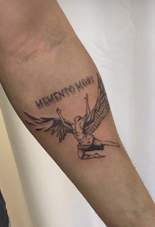 Diamond Reigns Tattoo