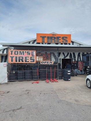 Tom's Tires