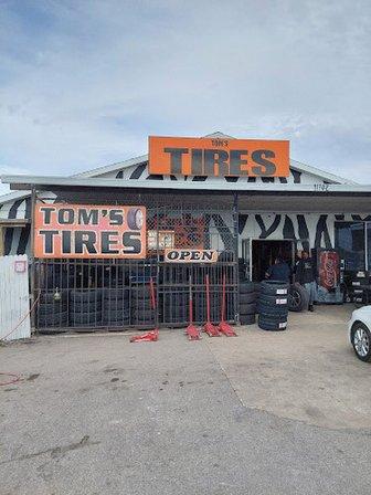 Tom's Tires