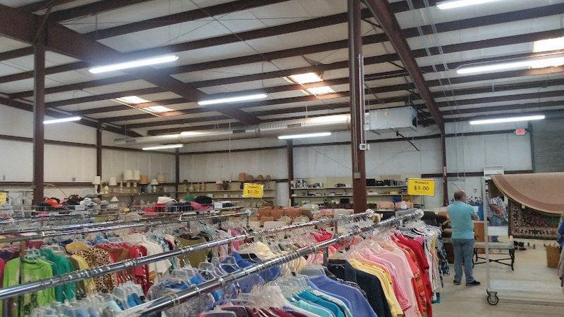 Lake Wales Care Center Dundee Thrift Store