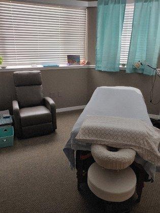 Healing Well Acupuncture & Integrated Therapies