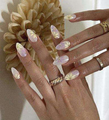 Bella Nail