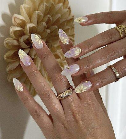 Bella Nail