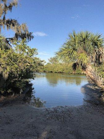 Bishop Harbor Boat & Kayak Launch