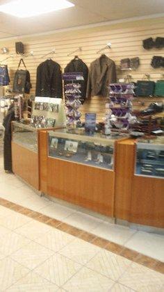 Lothian Kilt Rentals & Bagpipe Supplies