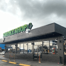 SMOKE AND LIQUOR SHOP