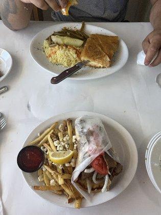 Hellas Restaurant & Bakery