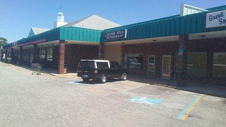 Colonial Village Shopping Center