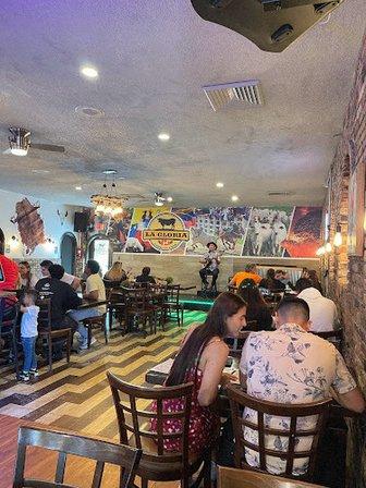 Carne En Vara La Gloria Grill