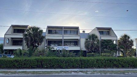 Birds Nest Apartments - Anna Maria Island Vacation Rental
