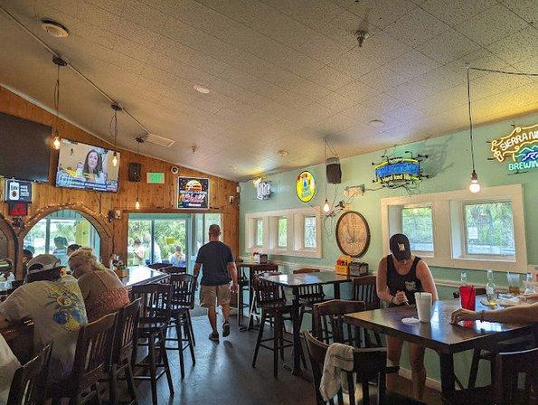 Upper Deck Cafe