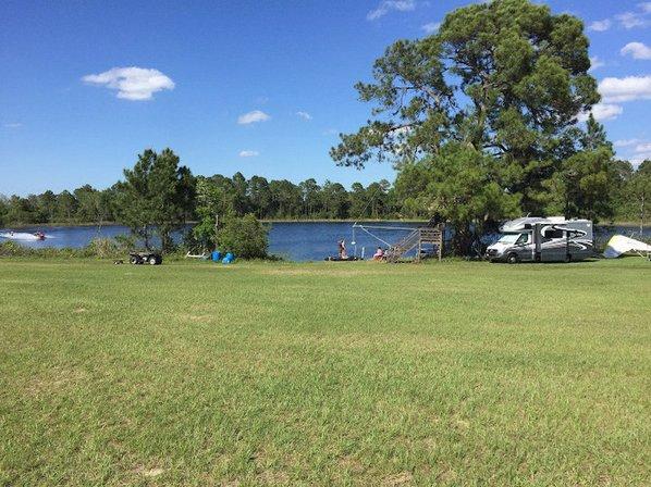Wilotree Park