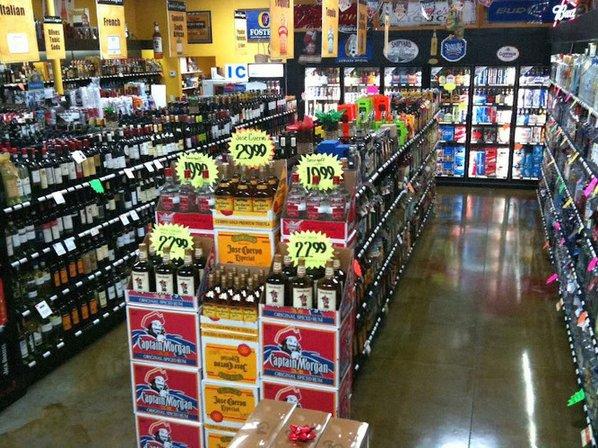 JESSIE'S LIQUORS