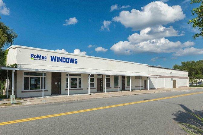 RoMac Building Supply Windows