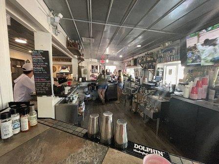 BVL Oyster Bar (Bob's)