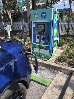 Shell Recharge Charging Station