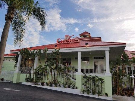 Catches Waterfront Grille