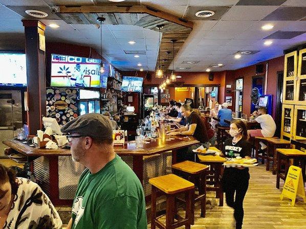 Johnny's Taphouse and Grill