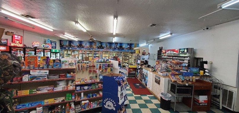 Gus's Party Store
