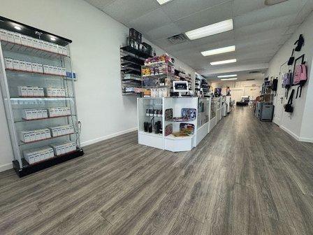 Highly Concentr8ed Store & Lounge