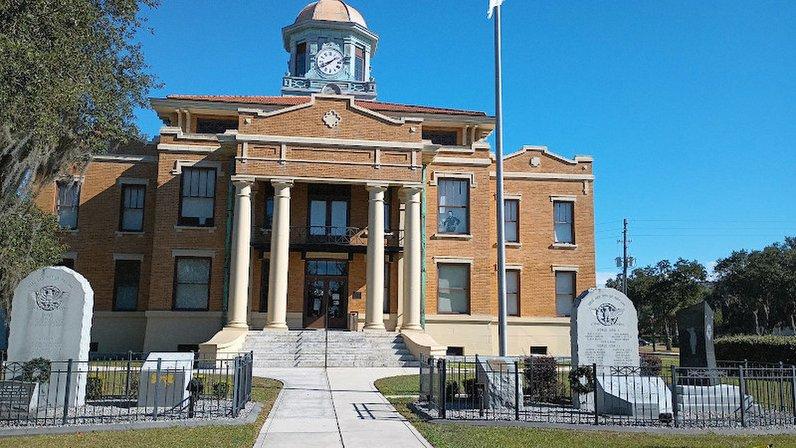 Old Courthouse Heritage Museum