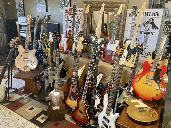 Slamo Custom Guitars