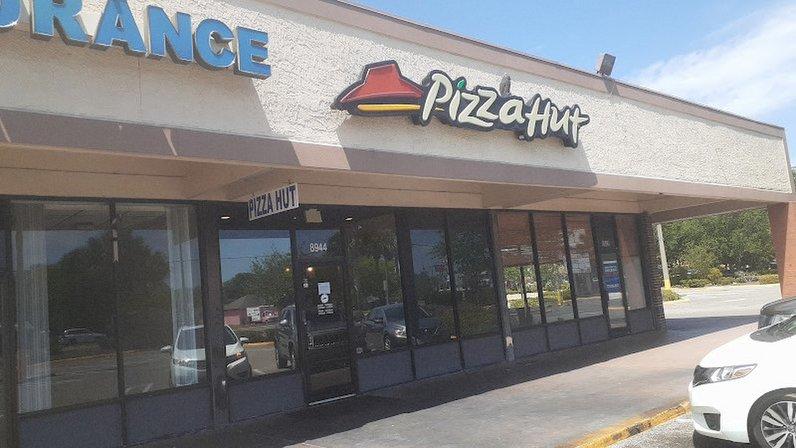 Pizza Hut