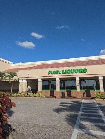 Publix Liquors at Twelve Oaks Plaza