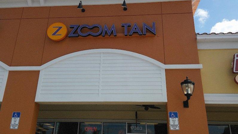 Zoom Tan