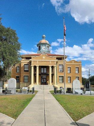 Citrus County Courthouse historical marker