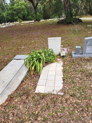 Spring Hill Cemetery