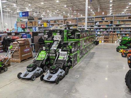 Lakeland Marketplace