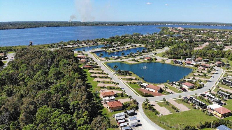Myakka River Motorcoach Resort