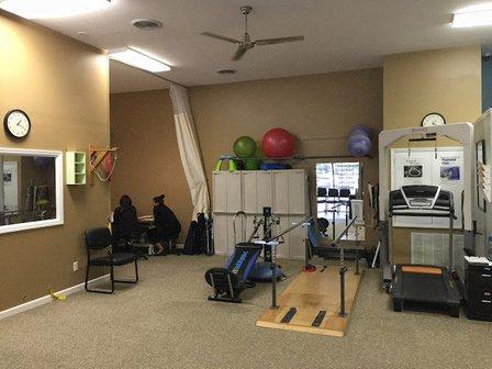 Hohman Rehab and Sports Therapy