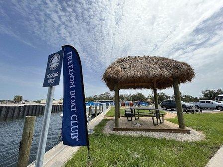Freedom Boat Club - Englewood Royal Palm
