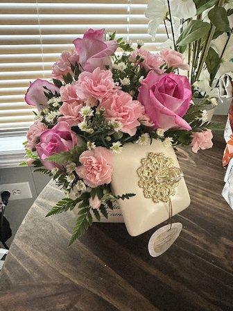 Anastasias Blooms