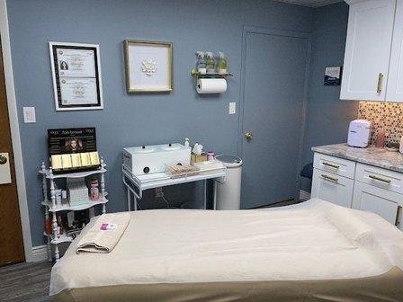 Joanne Reed- Master Wax Specialist- Safety Harbor’s Luxury Boutique Wax Studio