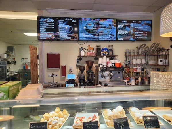 Four Palates Gelato & Bakery