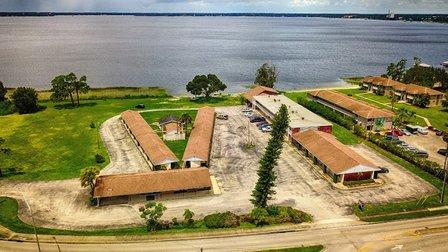Sunset Beach Motel