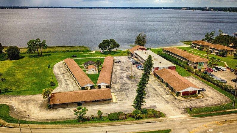 Sunset Beach Motel
